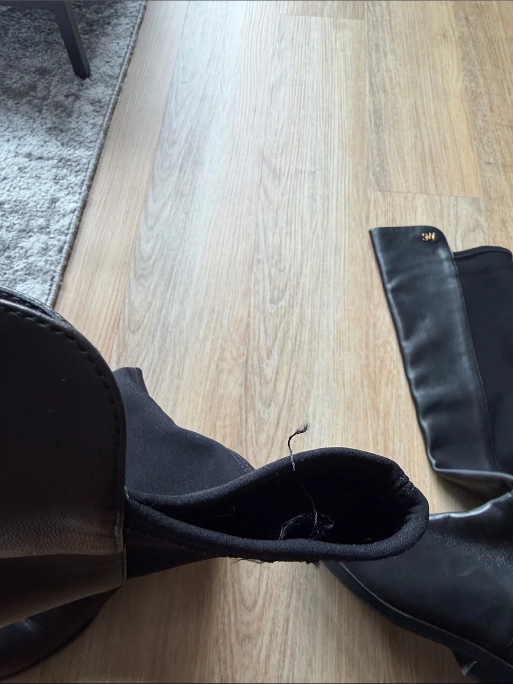 Stuart Weitzman very good